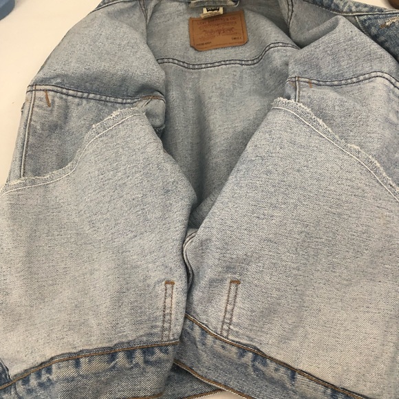 VTG LEVIS l Sz S l Dad Denim Oversized Trucker Jean Jacket - Picture 10 of 11